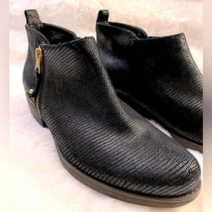 Eric Micheal Stunning Leather Booties - New